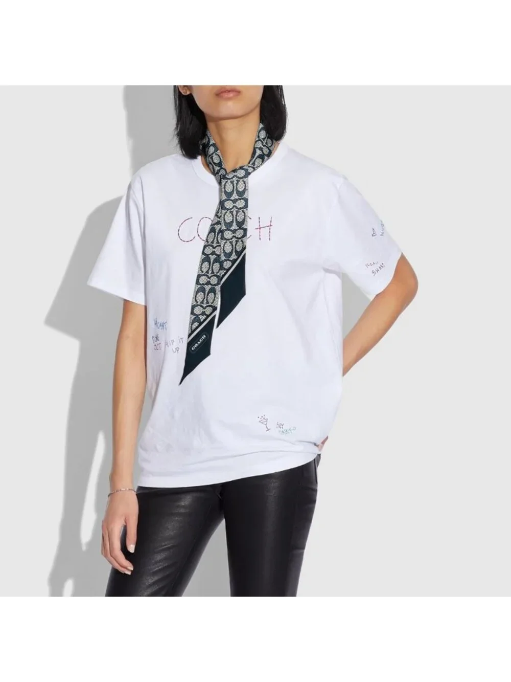 Vintage Silk Skinny Scarf with Signature C Print - Chic Accessory for Any Outfit